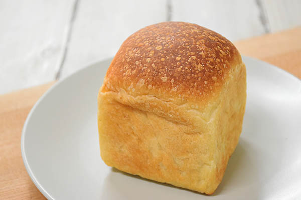 白殻五粉さんの国産小麦の食パン・ミニ